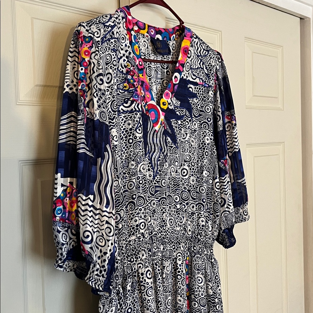Colorful Patterned Dress - Picture 4 of 4